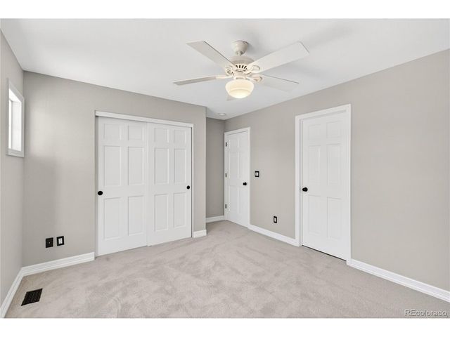 9445 Aspen Hill Cir, Lone Tree, CO 80124