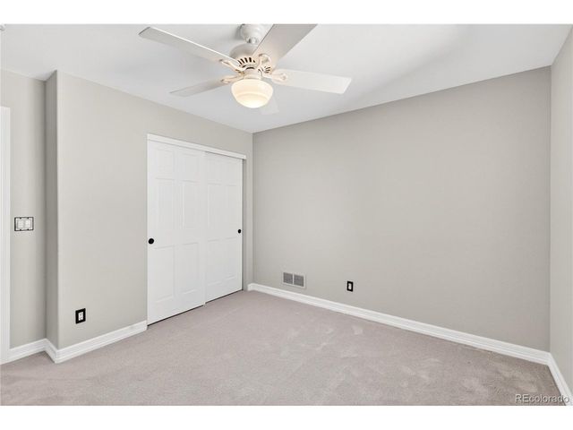 9445 Aspen Hill Cir, Lone Tree, CO 80124