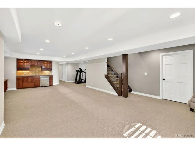 9445 Aspen Hill Cir, Lone Tree, CO 80124