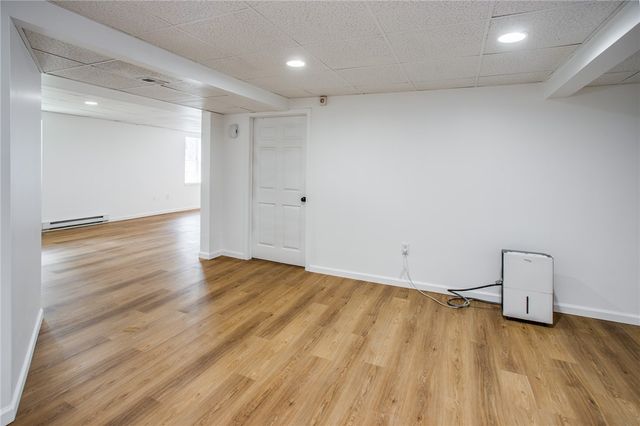 65 Bedfordshire Drive, Henrietta, NY 14467