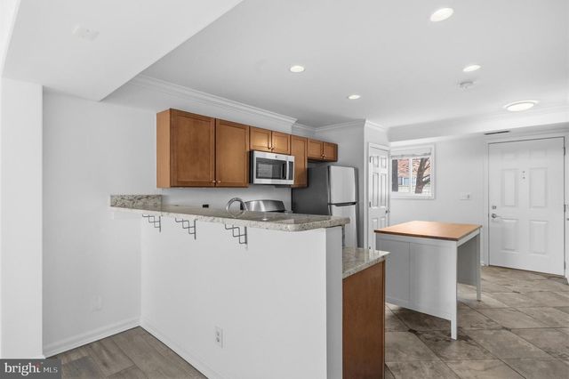 1277 VAN DORN ST N, Alexandria, VA 22304