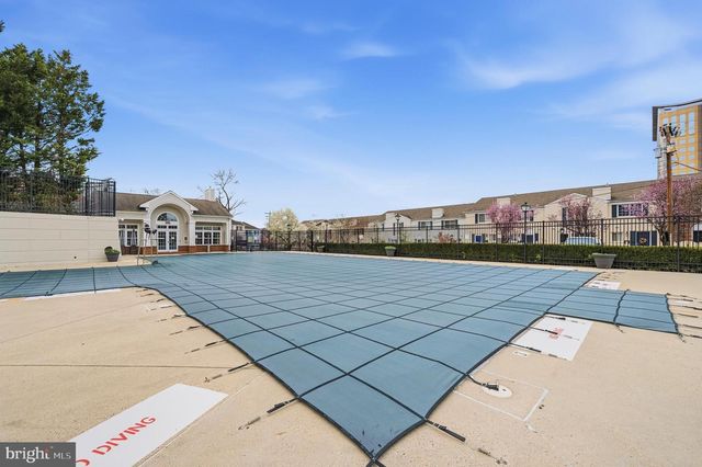 1277 VAN DORN ST N, Alexandria, VA 22304