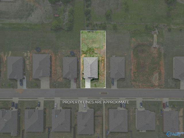 25150 Delilah Circle, Athens, AL 35613