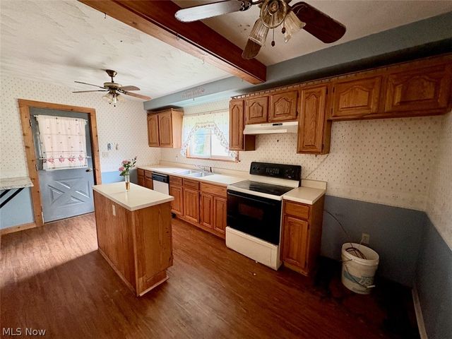 6014 North Ridge Road W, Ashtabula, OH 44004