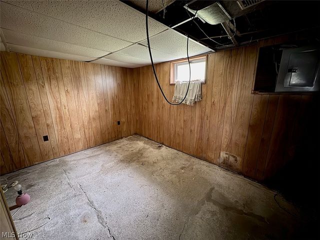 6014 North Ridge Road W, Ashtabula, OH 44004