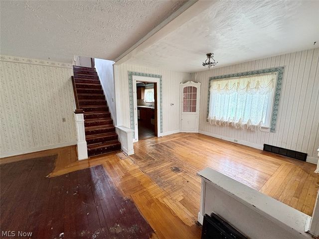 6014 North Ridge Road W, Ashtabula, OH 44004