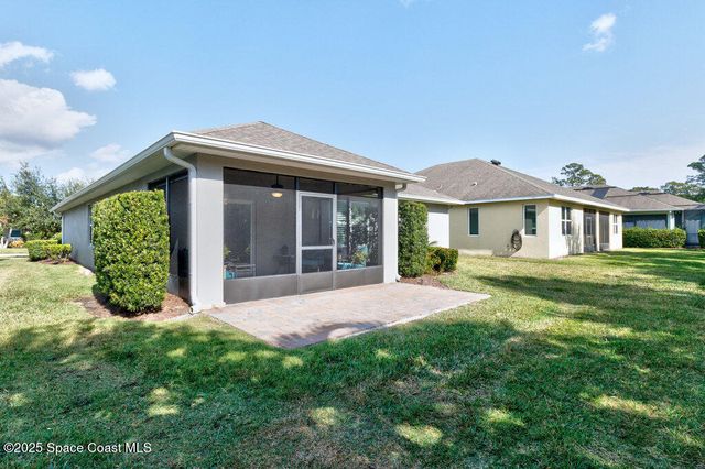 5949 Buttonwood Square, Vero Beach, FL 32966