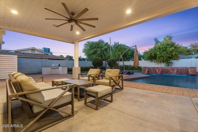 3401 N 34TH Place, Phoenix, AZ 85018