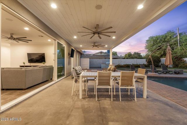 3401 N 34TH Place, Phoenix, AZ 85018
