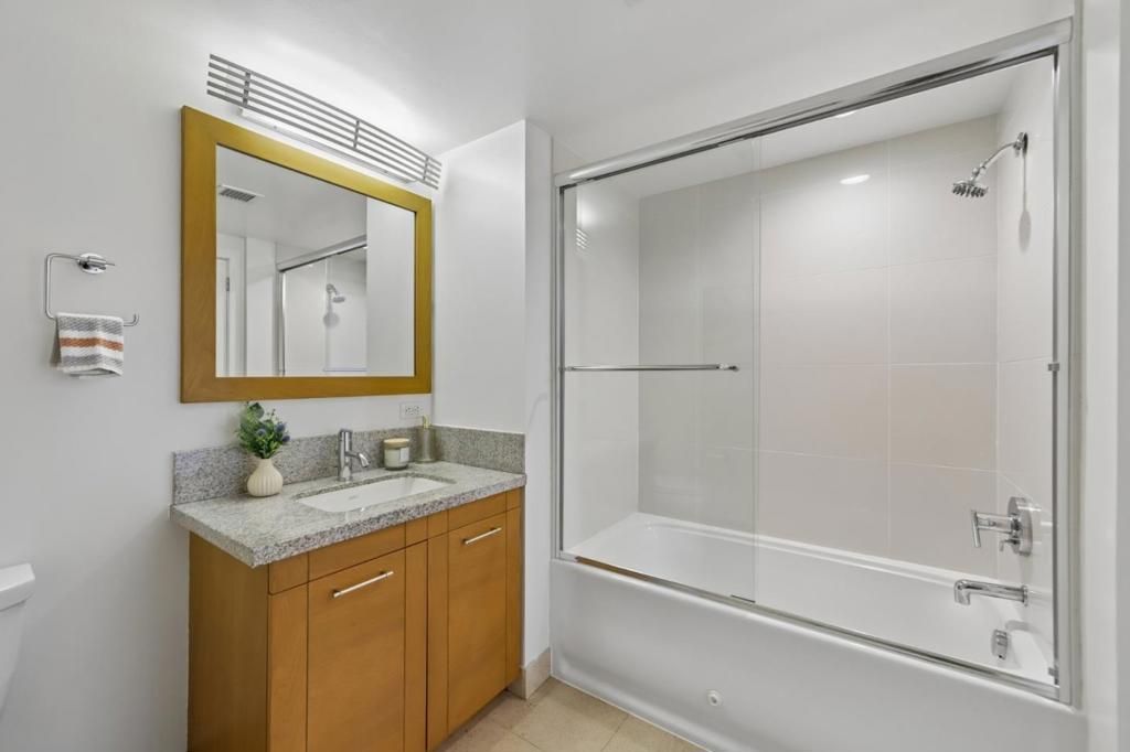 Image 13 of property listing at 177 Townsend Street 435, San Francisco, CA 94107
