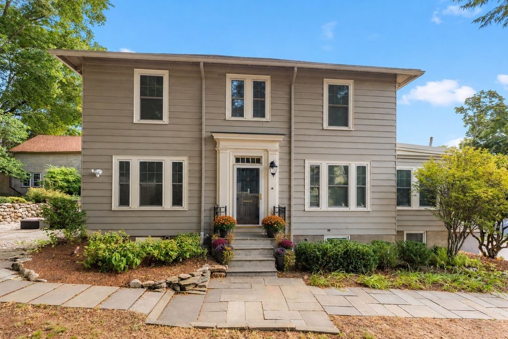 3 Daniel Street, Newton, MA 02459