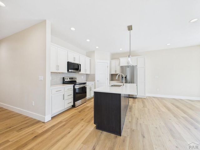 1316 Tierra Berienda, Pueblo, CO 81008