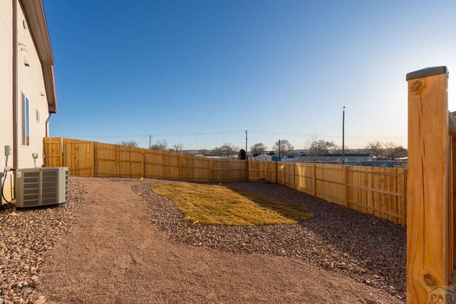 1316 Tierra Berienda, Pueblo, CO 81008