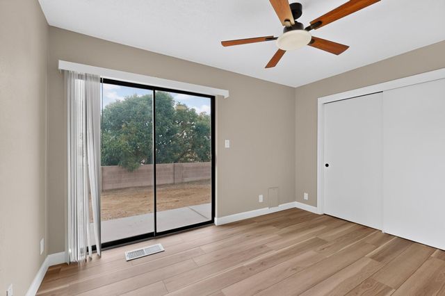 5906 Painted Pony Drive NW, Albuquerque, NM 87120