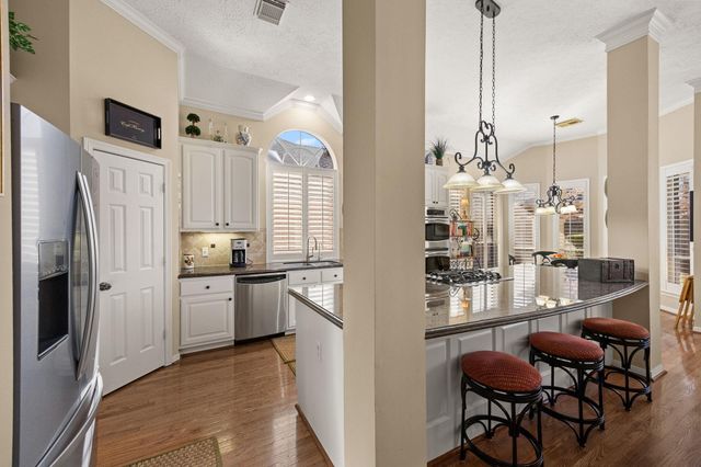 1514 Kennebeck Place, Houston, TX 77077