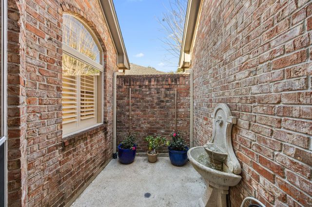 1514 Kennebeck Place, Houston, TX 77077