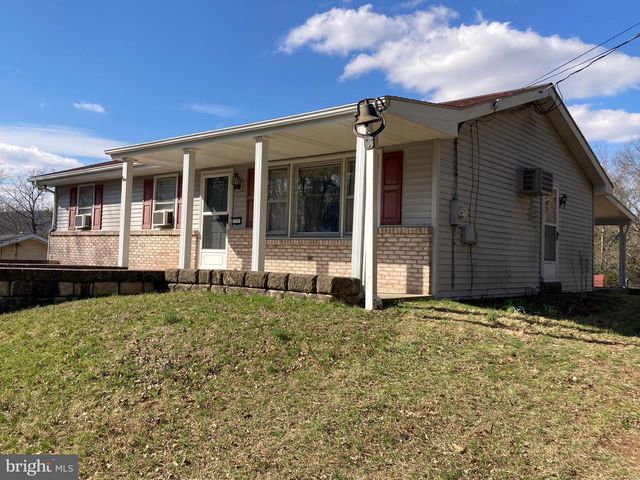 31 MCELWEE RD, Dauphin, PA 17018