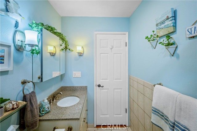 14942 Quill Circle, Huntington Beach, CA 92647