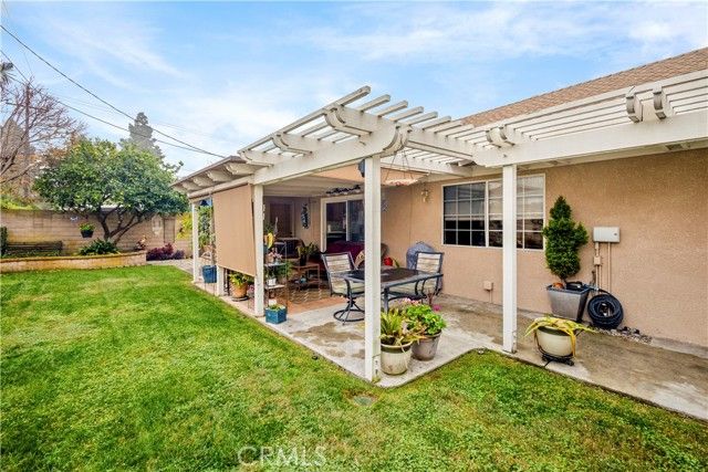 14942 Quill Circle, Huntington Beach, CA 92647