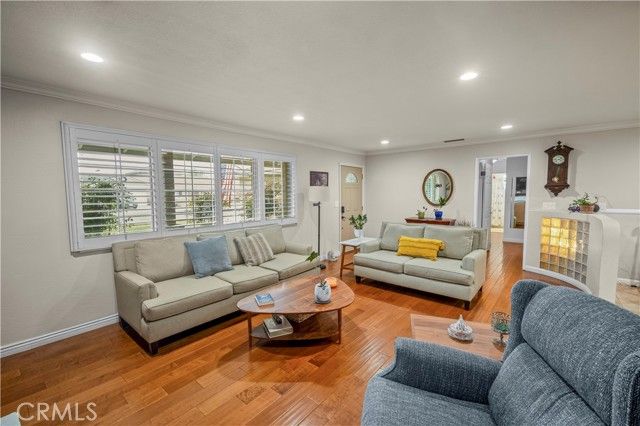 14942 Quill Circle, Huntington Beach, CA 92647