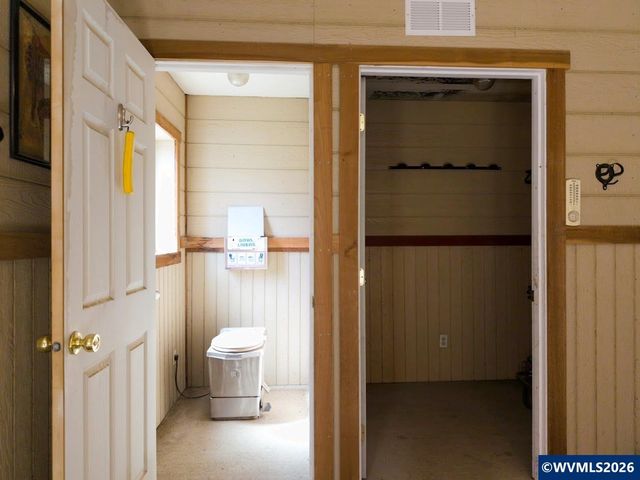 110 NE Thousand Oak Dr, Corvallis, OR 97330