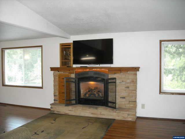 110 NE Thousand Oak Dr, Corvallis, OR 97330