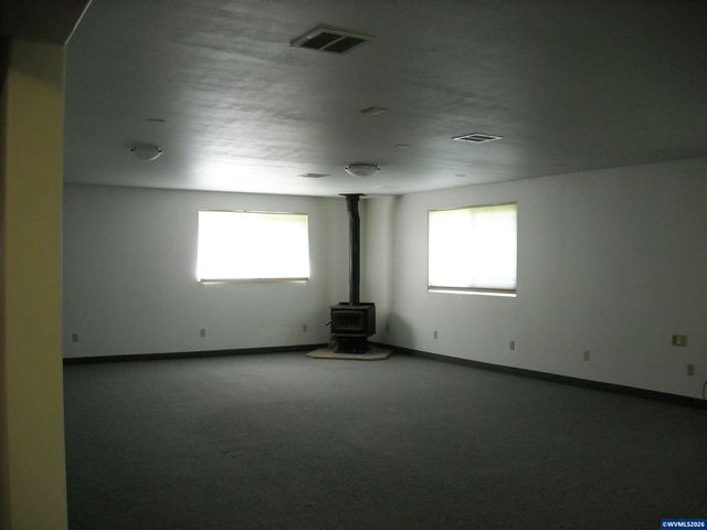 110 NE Thousand Oak Dr, Corvallis, OR 97330