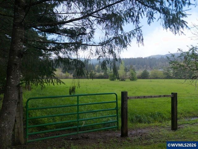 110 NE Thousand Oak Dr, Corvallis, OR 97330