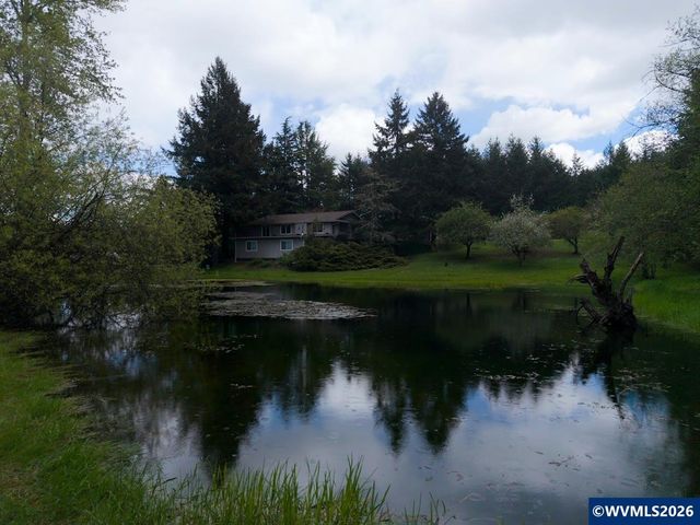 110 NE Thousand Oak Dr, Corvallis, OR 97330