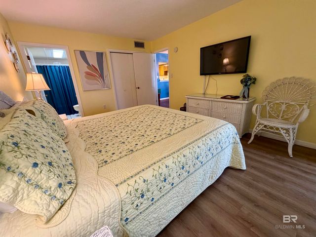 1051 WEST BEACH Boulevard 10-C, Gulf Shores, AL 36542