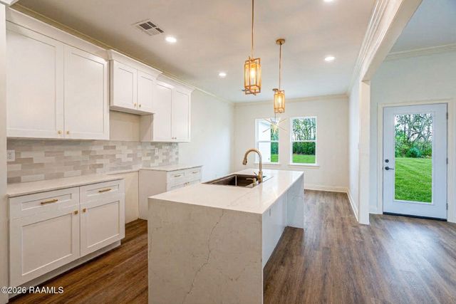 270 Christian Point Road, Opelousas, LA 70570