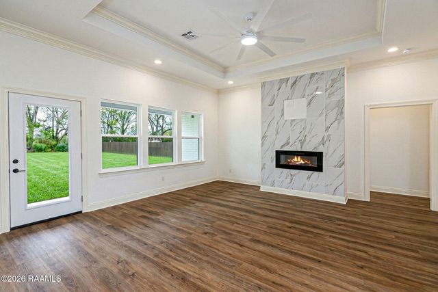 270 Christian Point Road, Opelousas, LA 70570