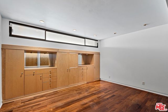6 Eastwind Street 110, Marina Del Rey, CA 90292