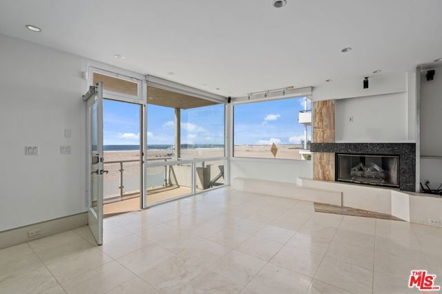 6 Eastwind Street 110, Marina Del Rey, CA 90292