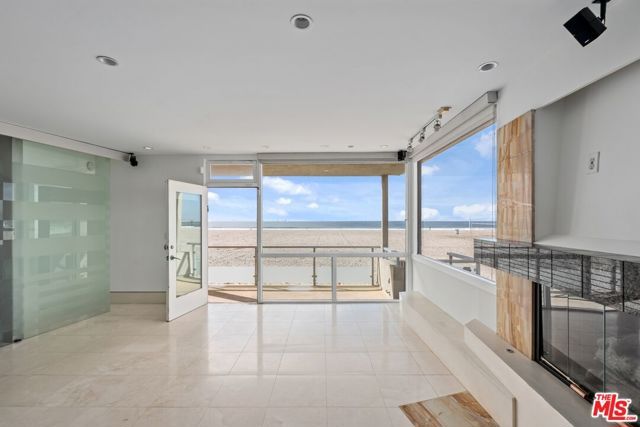 6 Eastwind Street 110, Marina Del Rey, CA 90292