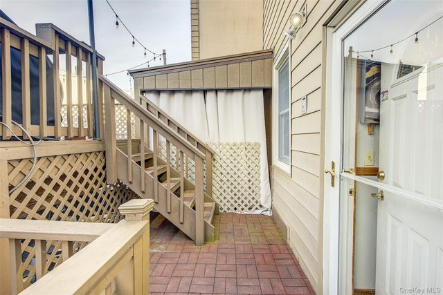 66-71 74th Street, Middle Village, NY 11379