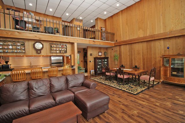 926 Lucerne Court, Mundelein, IL 60060