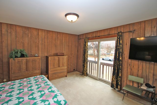 926 Lucerne Court, Mundelein, IL 60060