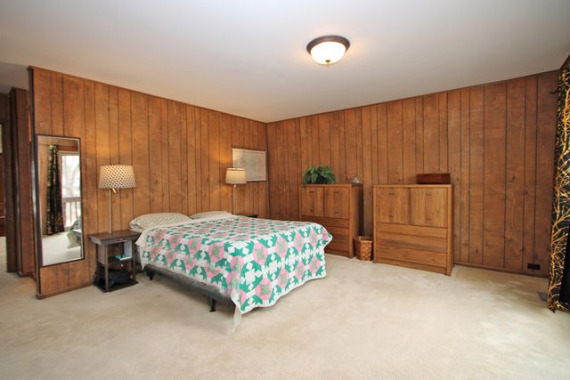 926 Lucerne Court, Mundelein, IL 60060