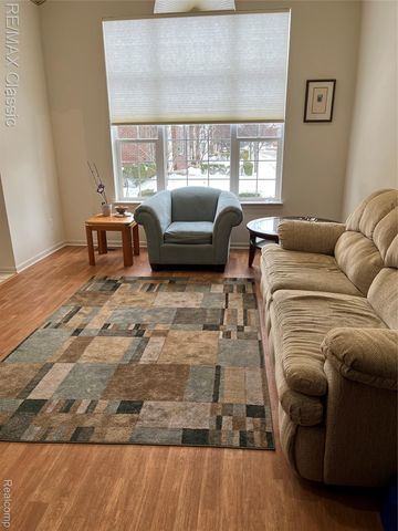 18105 Adri Circle, Commerce Charter Township, MI 48390