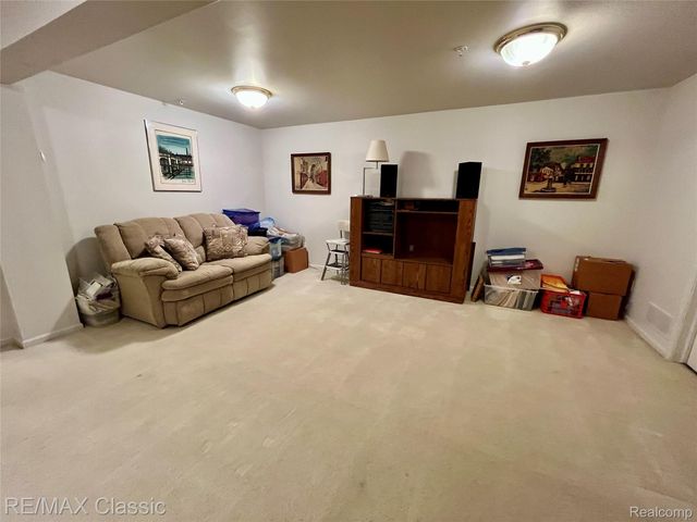 18105 Adri Circle, Commerce Charter Township, MI 48390