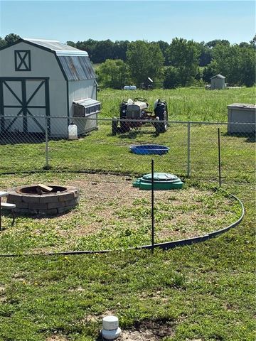 795 SE 291 Road, Leeton, MO 64761