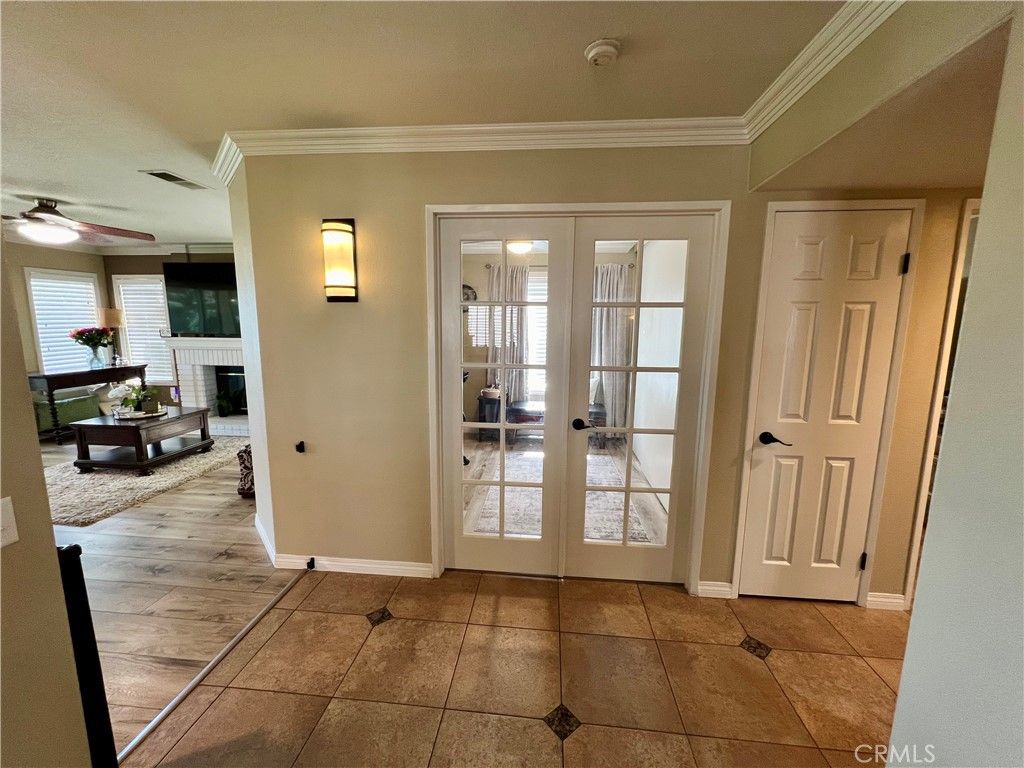 Image 11 of property listing at 2636 Las Mercedes Lane, Corona, CA 92879