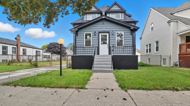 406 S 10th Avenue, Maywood, IL 60153