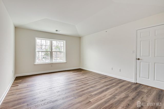 1233 Waterford Drive, Edison, NJ 08817