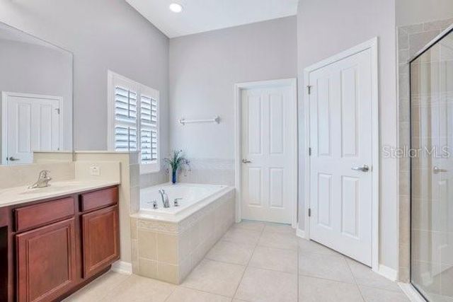 3617 HOLDEN DRIVE, St Cloud, FL 34769