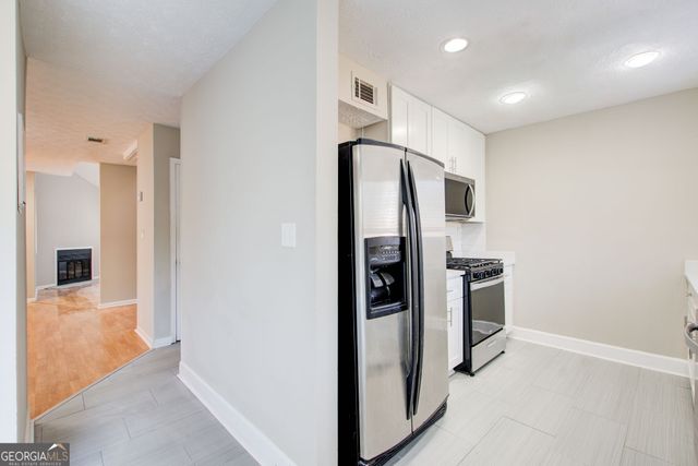 1301 Parkaire Crossing, Marietta, GA 30068