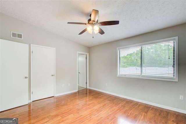 1301 Parkaire Crossing, Marietta, GA 30068