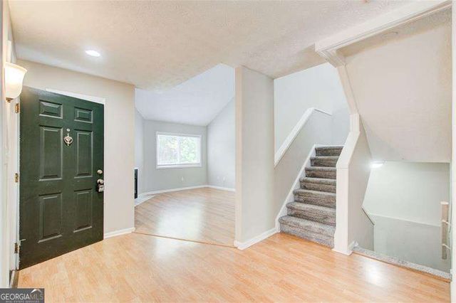 1301 Parkaire Crossing, Marietta, GA 30068