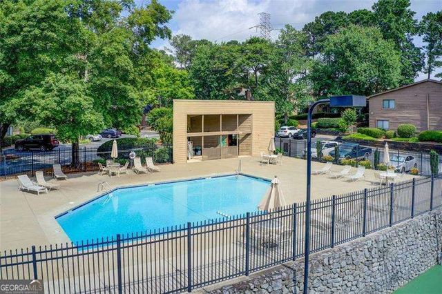 1301 Parkaire Crossing, Marietta, GA 30068